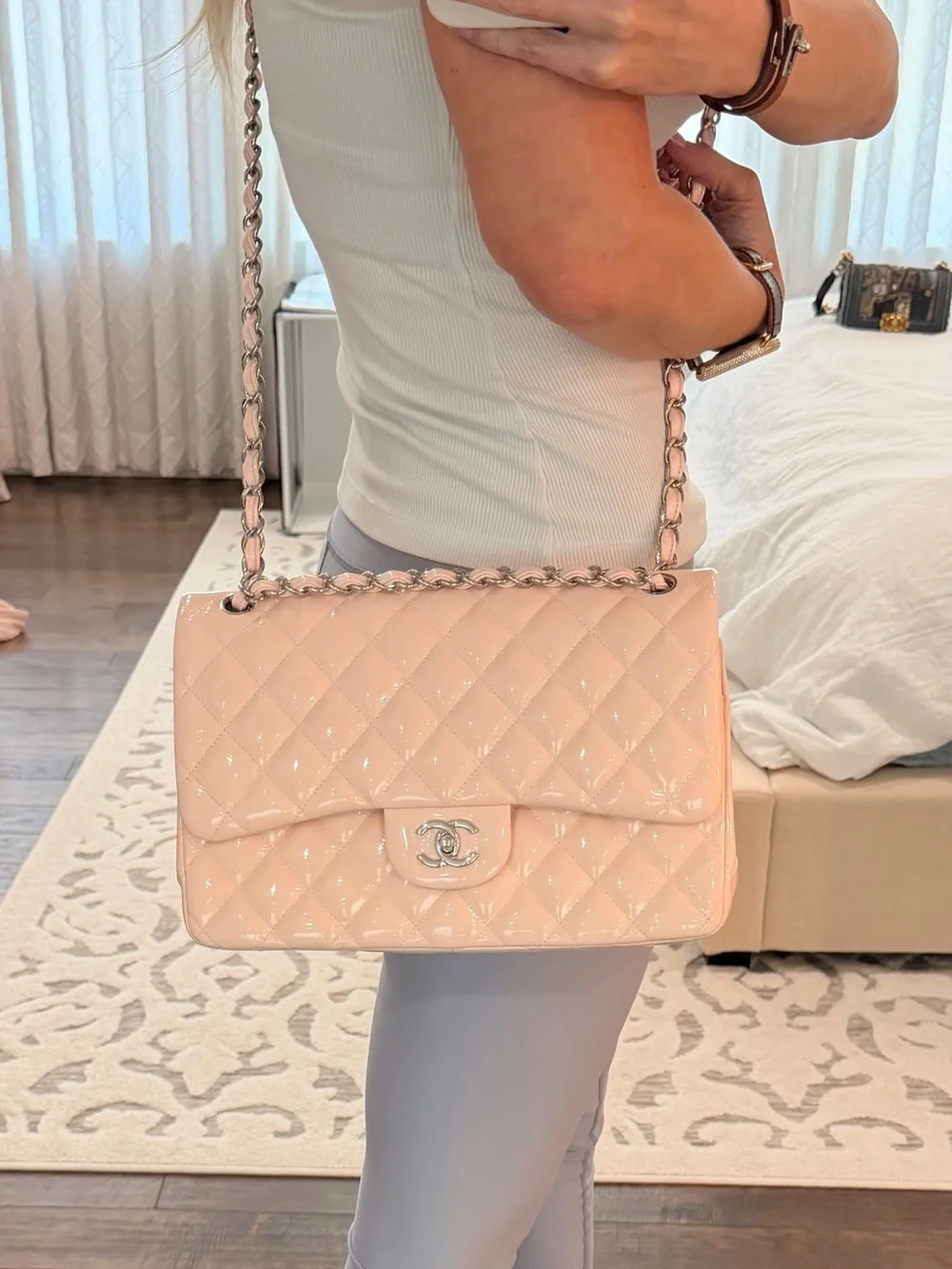 CHANEL Classic Double Flap Patent in Pink